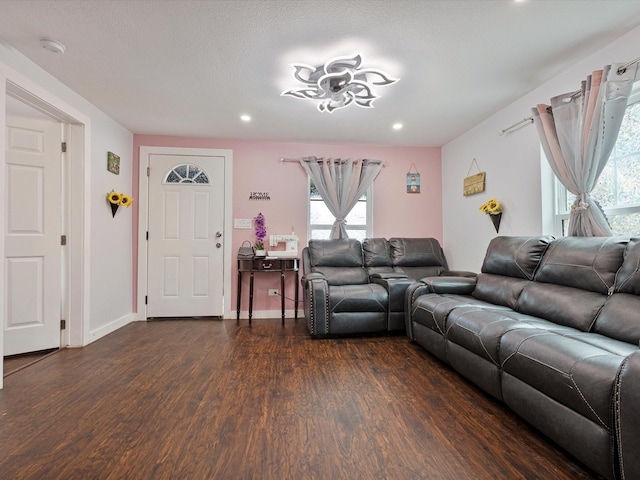 1926 E Overton Rd, Dallas, TX 75216 - living area featuring dark wood-style flooring, plenty of natural light, recessed lighting, and baseboards