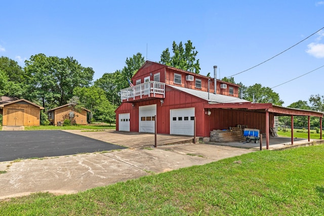 891 Lazy Acres Cir, Pottsboro, TX 75076 - garage with a detached garage and driveway