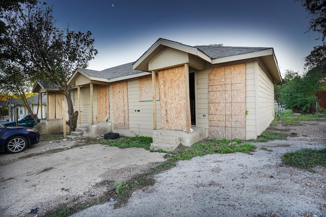 3517 Forney Rd, Dallas, TX 75223 - view of front of property with roof with shingles