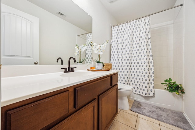 806 Opal Path, Princeton, TX 75407 - full bathroom featuring vanity, tile patterned floors, toilet, and shower / bath combo