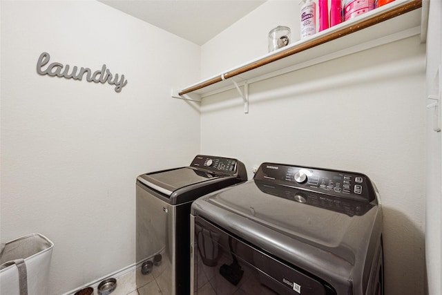 806 Opal Path, Princeton, TX 75407 - laundry room with washer and dryer and tile patterned floors