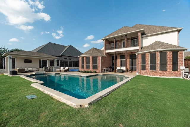 901 Jessica Ln, Prosper, TX 75078 - view of swimming pool featuring an outdoor hangout area, a patio, and a yard