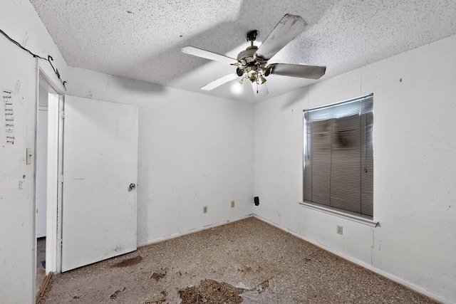 8512 Whitney Dr, White Settlement, TX 76108 - unfurnished room featuring a ceiling fan and a textured ceiling
