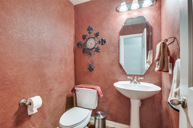 105 Cassandra Dr, Forney, TX 75126 - bathroom with toilet