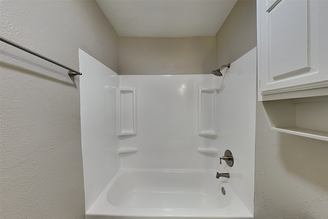 4804 Jennings Cir, The Colony, TX 75056 - full bath featuring bathing tub / shower combination