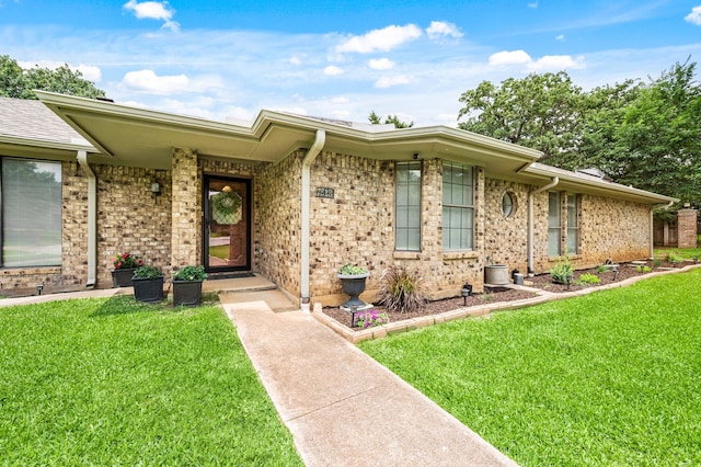 7213 Maranatha Ct, Colleyville, TX 76034 - view of front of house with a front lawn and brick siding