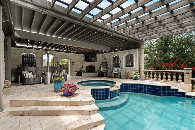 1705 Bison Meadow Ln, Heath, TX 75032 - view of pool with a patio, a pergola, and a pool with connected hot tub