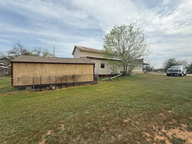 309 E Housley St, Strawn, TX 76475 - view of yard