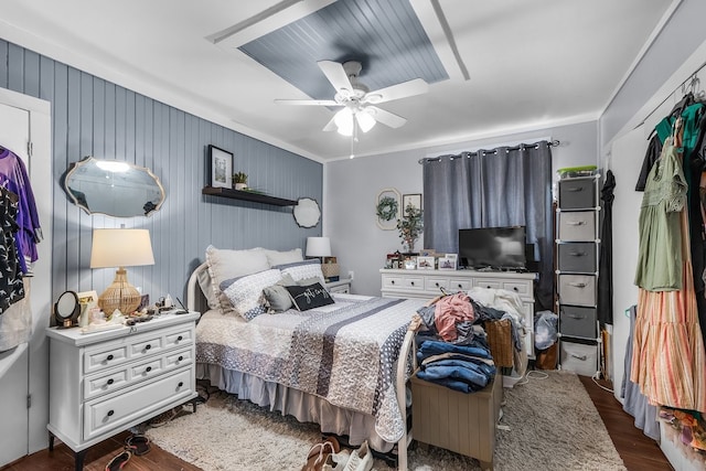 6440 Harmonson Rd, North Richland Hills, TX 76180 - bedroom featuring wood finished floors and a ceiling fan