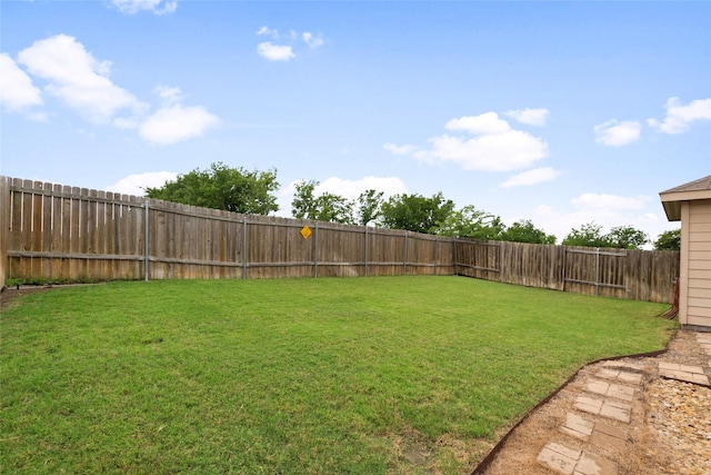 2118 Cone Flower Dr, Forney, TX 75126 - view of yard