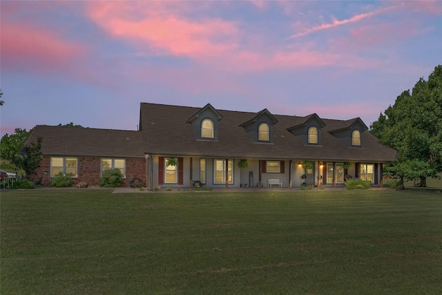 10595 Gregory Rd, Sanger, TX 76266 - new england style home featuring a porch and a front yard