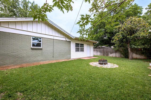 2489 Campus Ct, Abilene, TX 79601 - view of yard featuring an outdoor fire pit