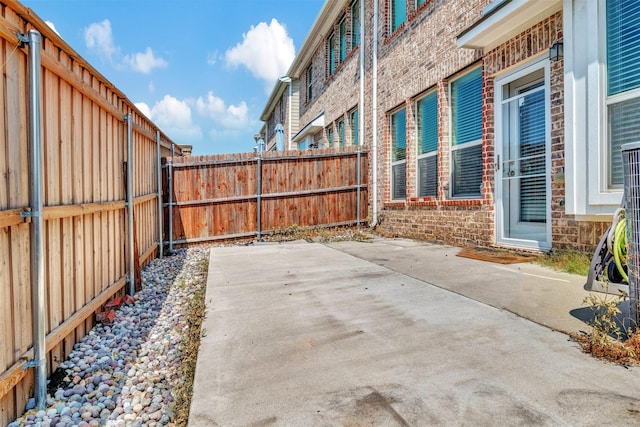 3724 Sicily St, Irving, TX 75038 - fenced backyard featuring a patio area