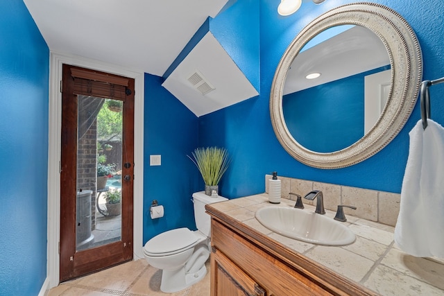4452 Druid Hills Dr, Frisco, TX 75034 - bathroom with vanity, toilet, and tile patterned floors
