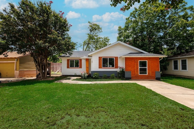 308 Chandler Dr, Garland, TX 75040 - view of front of house