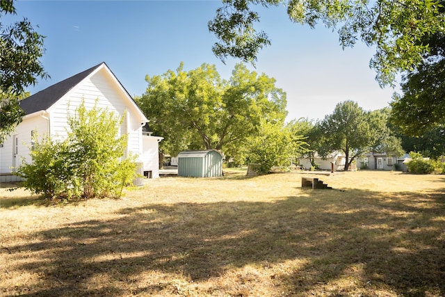 309 E Cheek St, Saint Jo, TX 76265 - view of grassy yard