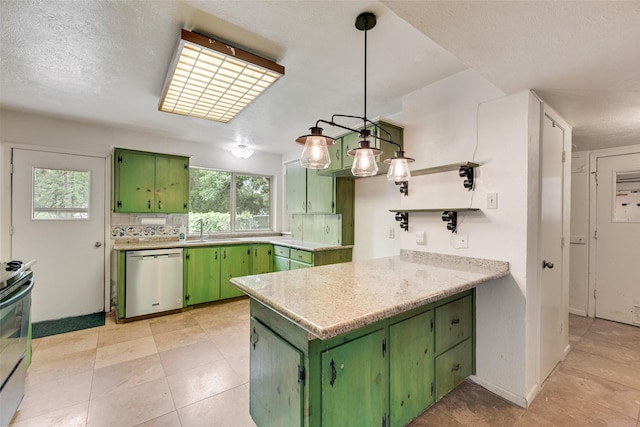 4 Waterview Pl, Richardson, TX 75080 - kitchen featuring appliances with stainless steel finishes, green cabinets, a peninsula, and a sink