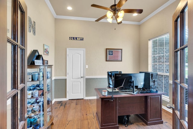 3630 Billy Ray Rd, Midlothian, TX 76065 - office area with baseboards, light wood-style flooring, crown molding, ceiling fan, and recessed lighting