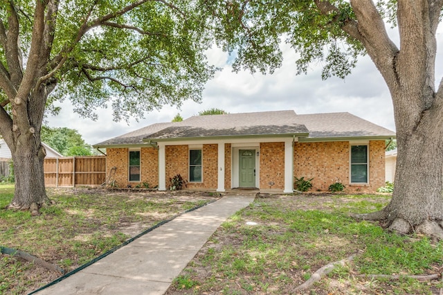3113 E Park Blvd, Plano, TX 75074 - single story home featuring brick siding and roof with shingles
