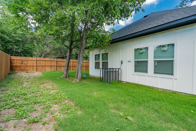 4507 Metropolitan Ave, Dallas, TX 75210 - view of yard