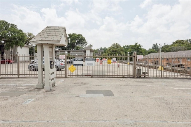 4837 Cedar Springs Rd Unit 321, Dallas, TX 75219 - view of gate