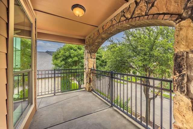 7605 Chief Spotted Tail Dr, Mckinney, TX 75070 - view of balcony
