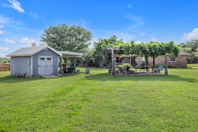 9712 Elm Creek Way, Fort Worth, TX 76140 - view of green lawn with an outdoor structure