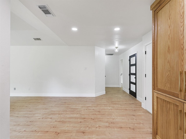 351 Oak Creek Dr, New Hope, TX 75071 - unfurnished room featuring light wood finished floors, recessed lighting, and baseboards