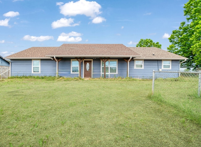 7487 Farm Rd Unit 905, Paris, TX 75462 - ranch-style home featuring roof with shingles