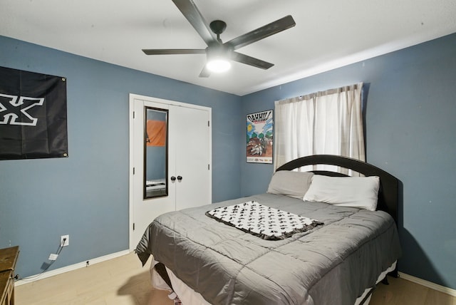 945 Lake Ridge Dr, Azle, TX 76020 - bedroom with baseboards and a ceiling fan