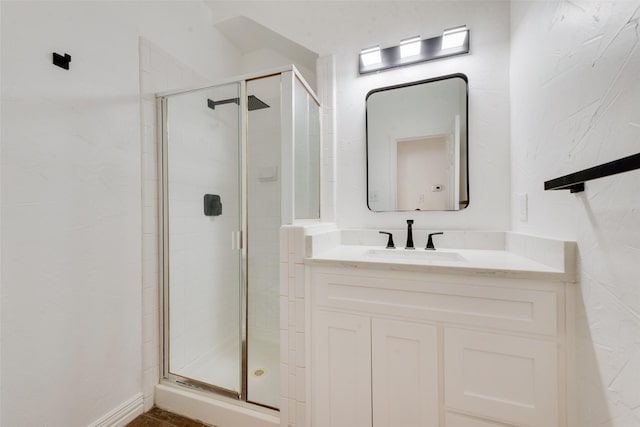 8209 Shoshoni Dr, Arlington, TX 76002 - full bath featuring a shower stall and vanity