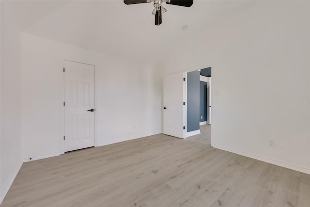 8209 Shoshoni Dr, Arlington, TX 76002 - unfurnished room featuring a ceiling fan, light wood-style floors, baseboards, and high vaulted ceiling