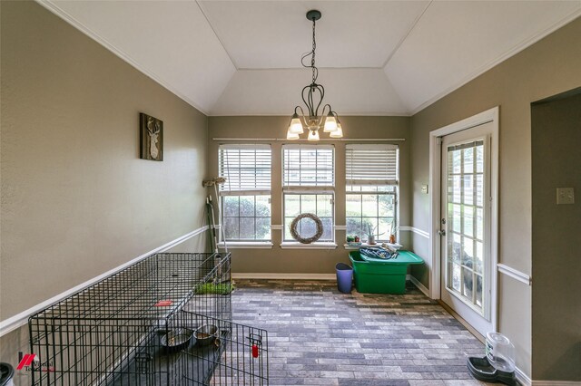 6008 Pepperwood Cir, Bossier City, LA 71111 - sunroom featuring vaulted ceiling, plenty of natural light, and a chandelier