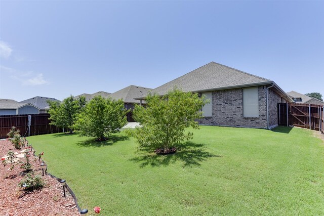 1541 Seabiscuit Dr, Granbury, TX 76049 - view of yard