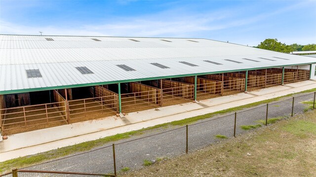 2283 US Highway 281 N, Jacksboro, TX 76458 - view of horse barn