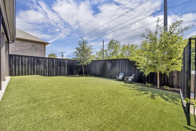7141 Lyre Ln, Dallas, TX 75214 - view of yard