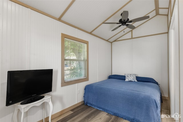 367 Penobscot Trl, Henrietta, TX 76365 - bedroom with lofted ceiling, wood finished floors, baseboards, and ceiling fan