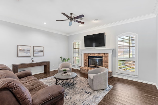 6607 Canalview Dr, Arlington, TX 76016 - living area featuring ornamental molding, a ceiling fan, baseboards, wood finished floors, and recessed lighting