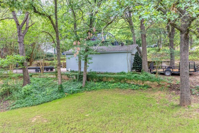 207 Wales Dr, Pottsboro, TX 75076 - view of grassy yard