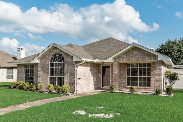 1326 Rosewood Ln, Lancaster, TX 75146 - single story home with a front yard and brick siding