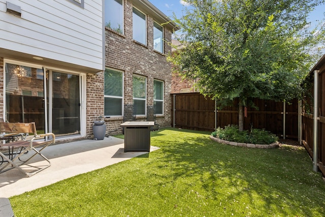 984 Mikaela Dr, Allen, TX 75013 - view of yard with a patio