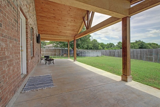 1103 Lynnwood Ct, Cleburne, TX 76033 - view of patio / terrace