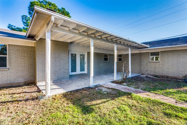 4704 S Drive, Fort Worth, TX 76109 - view of patio featuring an attached carport