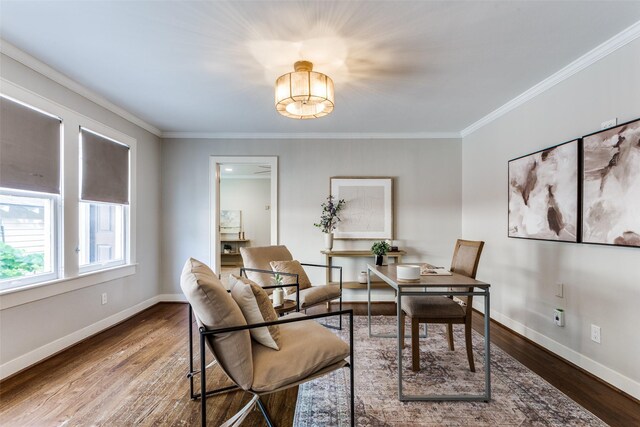 3913 Modlin Ave, Fort Worth, TX 76107 - dining room with wood finished floors, crown molding, and baseboards
