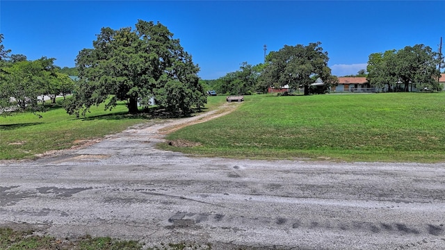 604 S Mill St, Bowie, TX 76230