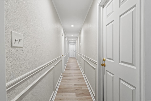 1407 S Alamo Rd, Rockwall, TX 75087 - hall with a textured wall, light wood-style floors, and recessed lighting