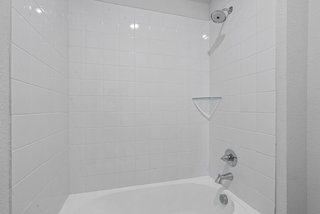 10650 Barrington Ln, Fort Worth, TX 76126 - full bathroom with shower / tub combination