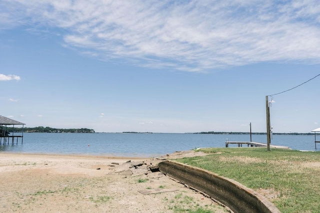 1223 Whispering Springs Dr, Tool, TX 75143 - water view