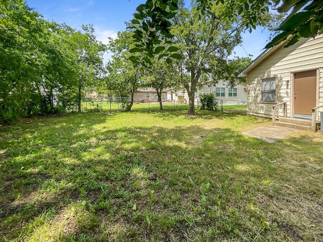 109 S 5th St, Sanger, TX 76266 - view of yard with entry steps