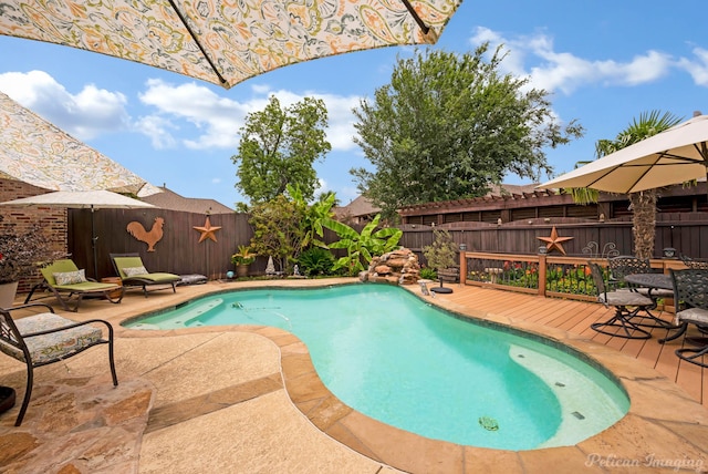 129 Carondelet Ct, Bossier City, LA 71111 - view of swimming pool featuring a fenced backyard, a deck, and a patio area